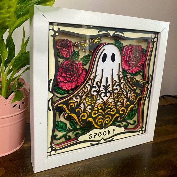 3D Spooky Ghost Shadowbox - Picture 2 of 6